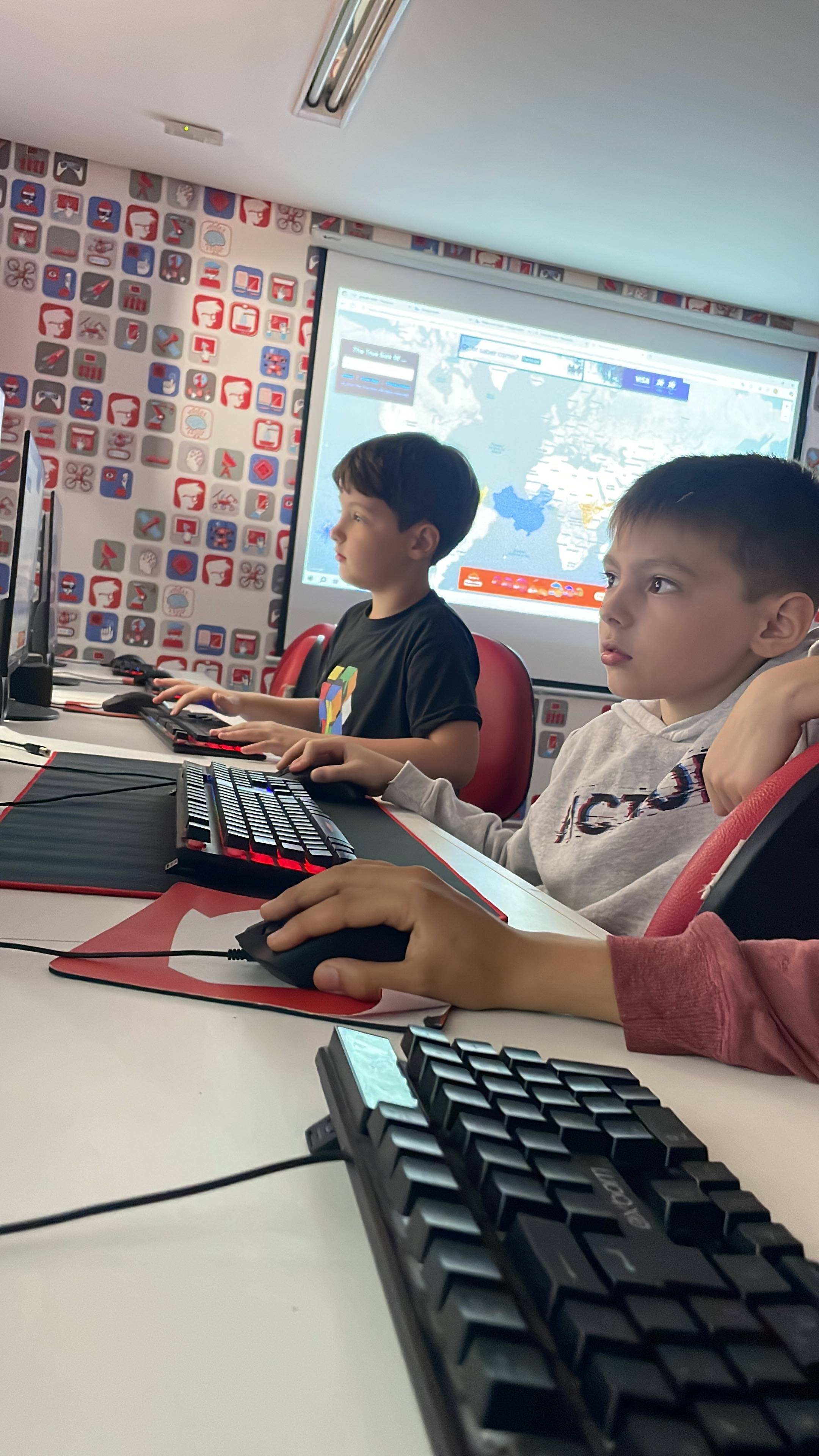 Crianças Programando